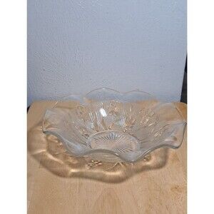 Vintage Jeannette Iris And Herringbone Depression Glass 9.5" Ruffled Bowl